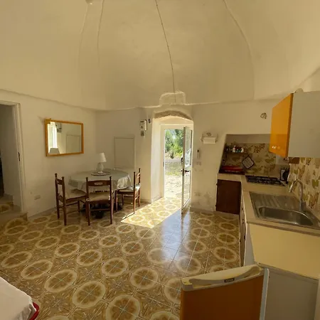 Lamia Tra E Cisternino * Ostuni